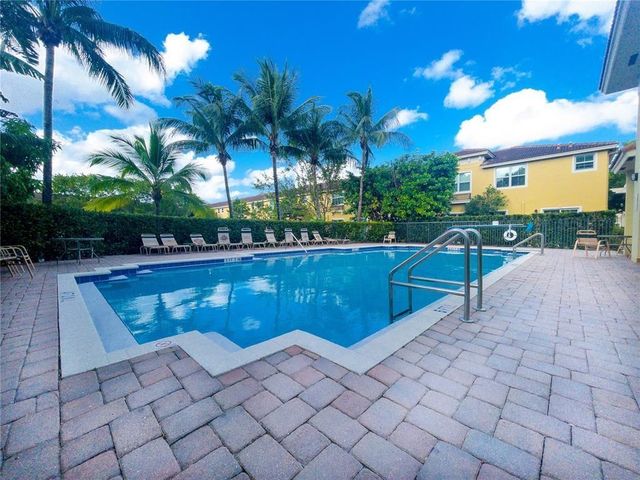 2851 W PROSPECT Road 1308, Tamarac, FL 33309