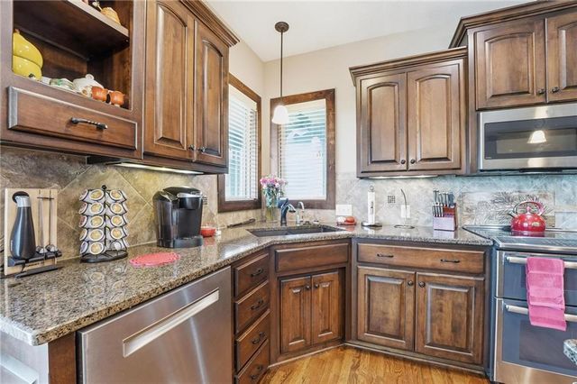 9308 N Bellview Avenue, Kansas City, MO 64155