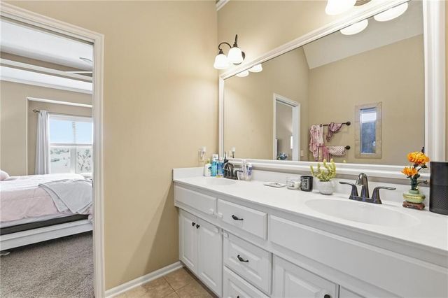 9308 N Bellview Avenue, Kansas City, MO 64155