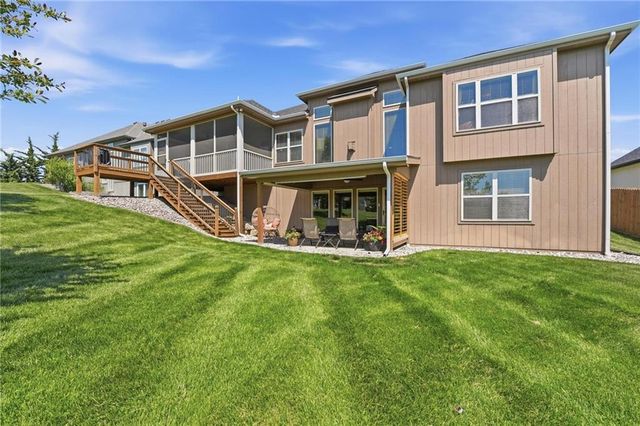 9308 N Bellview Avenue, Kansas City, MO 64155