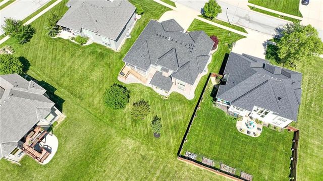 9308 N Bellview Avenue, Kansas City, MO 64155