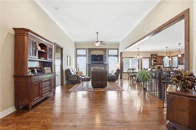 9308 N Bellview Avenue, Kansas City, MO 64155