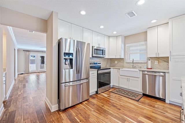 1683 WATERMARK CIRCLE NE, St Petersburg, FL 33702