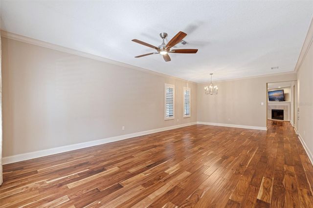 1683 WATERMARK CIRCLE NE, St Petersburg, FL 33702