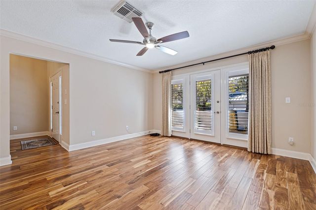 1683 WATERMARK CIRCLE NE, St Petersburg, FL 33702