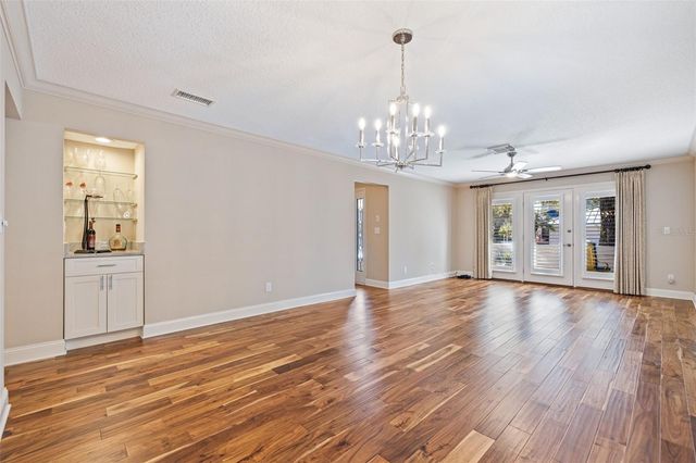 1683 WATERMARK CIRCLE NE, St Petersburg, FL 33702