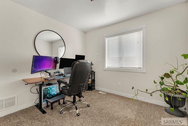 1279 Country Avenue, Blackfoot, ID 83221