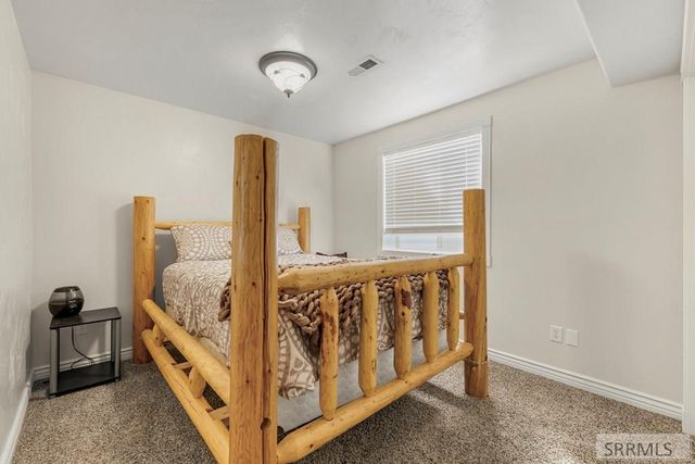 1279 Country Avenue, Blackfoot, ID 83221