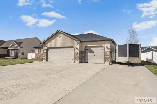 1279 Country Avenue, Blackfoot, ID 83221