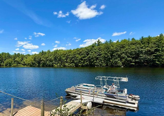 13 Ferry Road, Bow, NH 03304