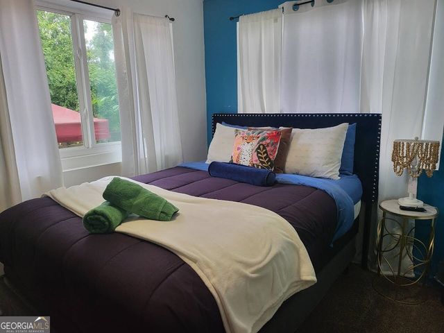 406 Pinelea Road, Griffin, GA 30223