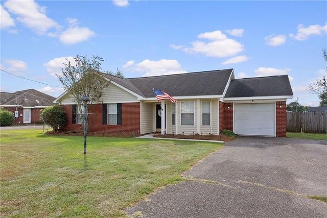 4721 Copeland Island Drive W, Mobile, AL 36695