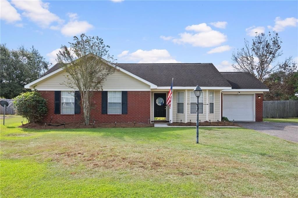 4721 Copeland Island Drive W, Mobile, AL 36695