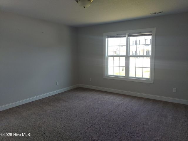 310 Old Snap Dragon Court, Jacksonville, NC 28546