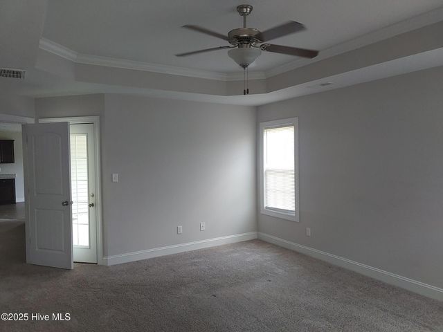 310 Old Snap Dragon Court, Jacksonville, NC 28546