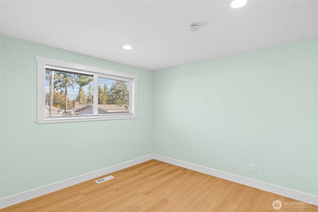 1112 Redmond Avenue NE, Renton, WA 98056