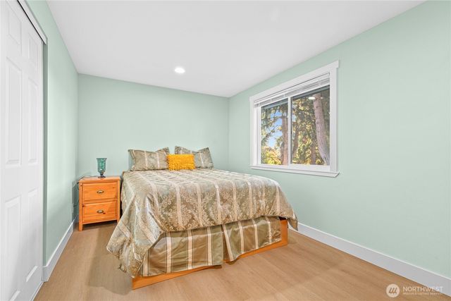 1112 Redmond Avenue NE, Renton, WA 98056