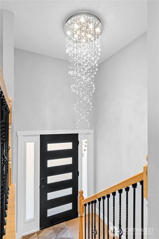 1112 Redmond Avenue NE, Renton, WA 98056