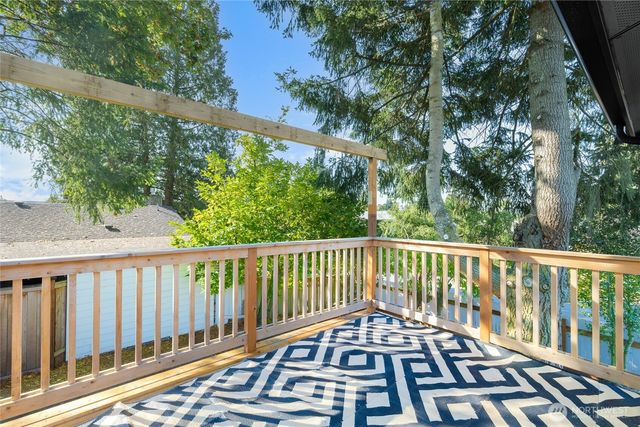 1112 Redmond Avenue NE, Renton, WA 98056