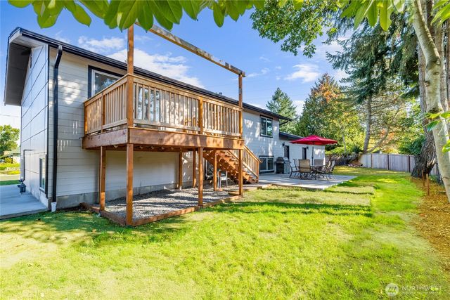 1112 Redmond Avenue NE, Renton, WA 98056