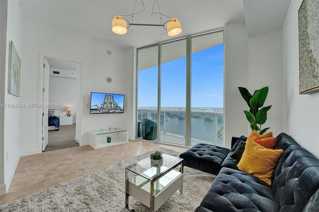 18101 Collins Ave PH206, Sunny Isles Beach, FL 33160