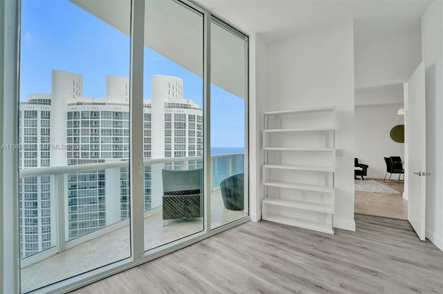 18101 Collins Ave PH206, Sunny Isles Beach, FL 33160