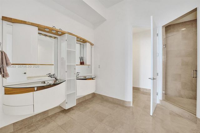 18101 Collins Ave PH206, Sunny Isles Beach, FL 33160