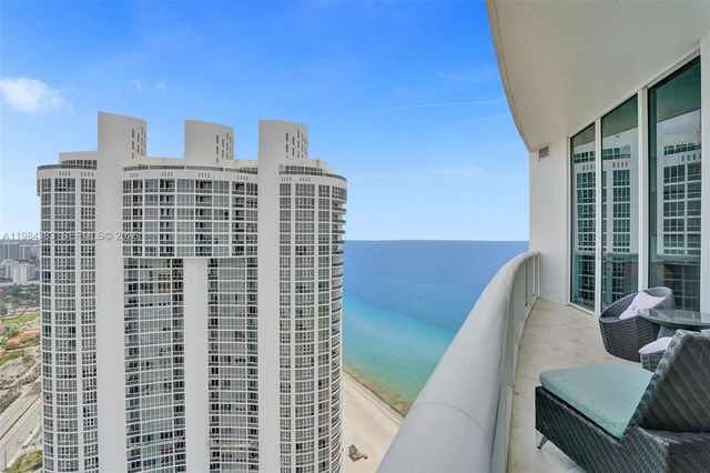 18101 Collins Ave PH206, Sunny Isles Beach, FL 33160