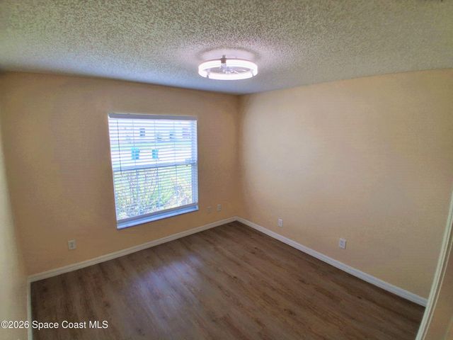 660 Wickham Lakes Drive, Melbourne, FL 32940
