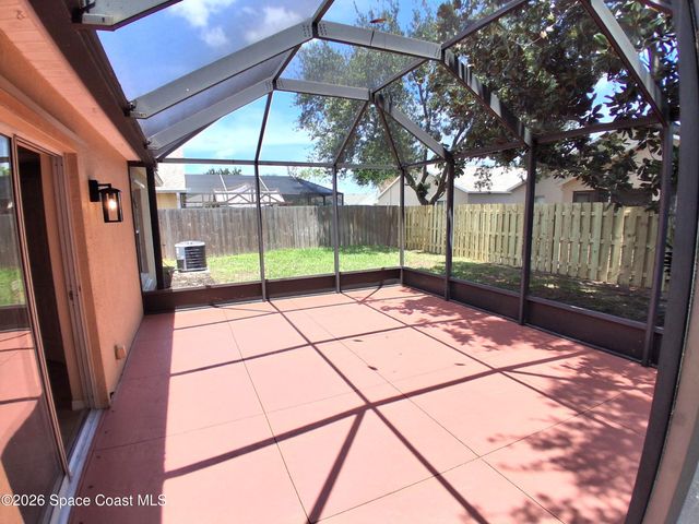 660 Wickham Lakes Drive, Melbourne, FL 32940