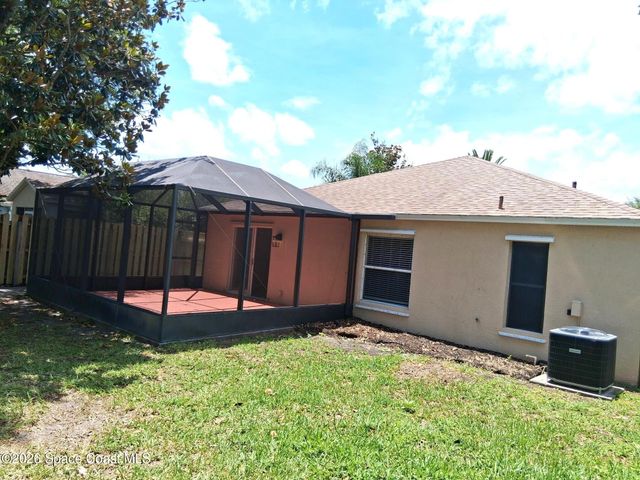 660 Wickham Lakes Drive, Melbourne, FL 32940