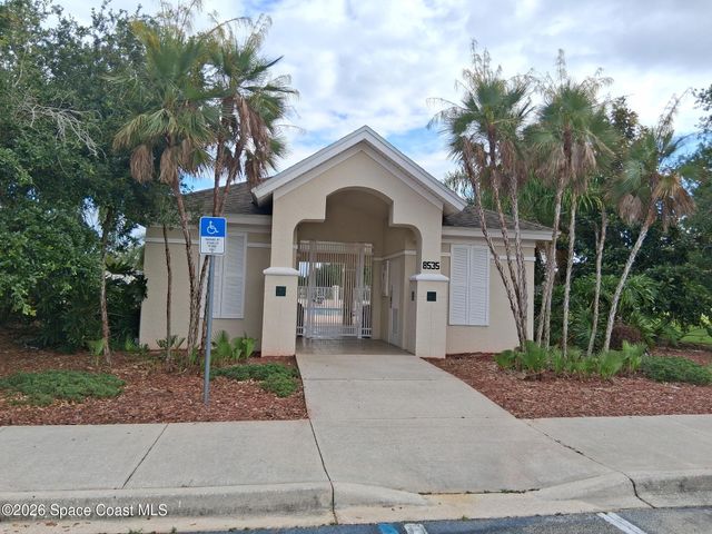 660 Wickham Lakes Drive, Melbourne, FL 32940
