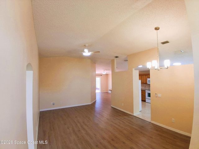 660 Wickham Lakes Drive, Melbourne, FL 32940