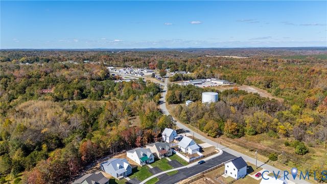 2570 Layne St, Farmville, VA 23901