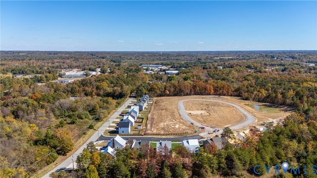 2570 Layne St, Farmville, VA 23901