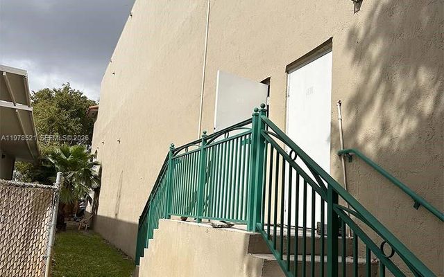 10200 NW 25th Street 113, Doral, FL 33172