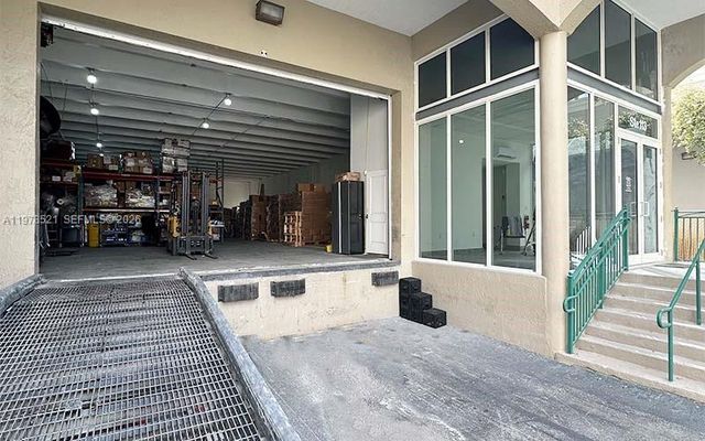 10200 NW 25th Street 113, Doral, FL 33172