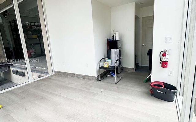 10200 NW 25th Street 113, Doral, FL 33172