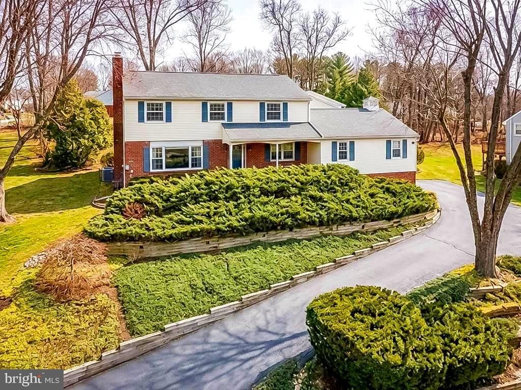 221 FOXCROFT RD, Broomall, PA 19008