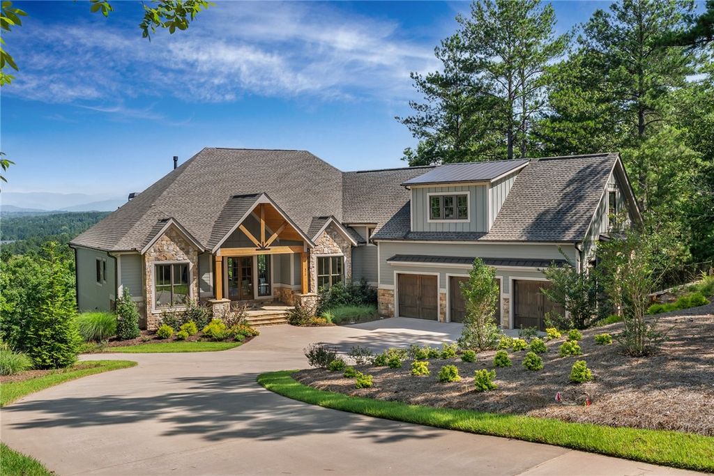 372 Cliffs South Parkway, Salem, SC 29676