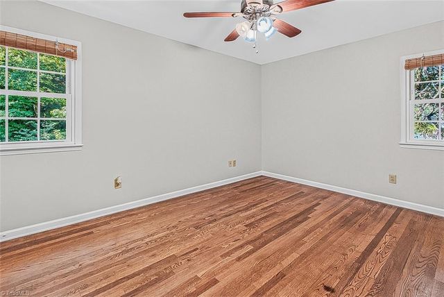 907 Bearhollow Road, Greensboro, NC 27410