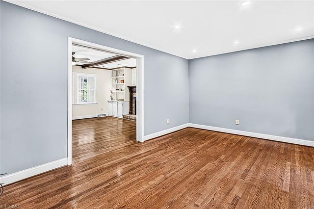 907 Bearhollow Road, Greensboro, NC 27410