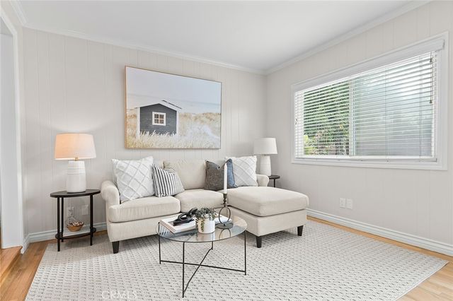 2870 Albury, Long Beach, CA 90815