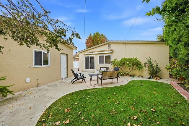 2870 Albury, Long Beach, CA 90815
