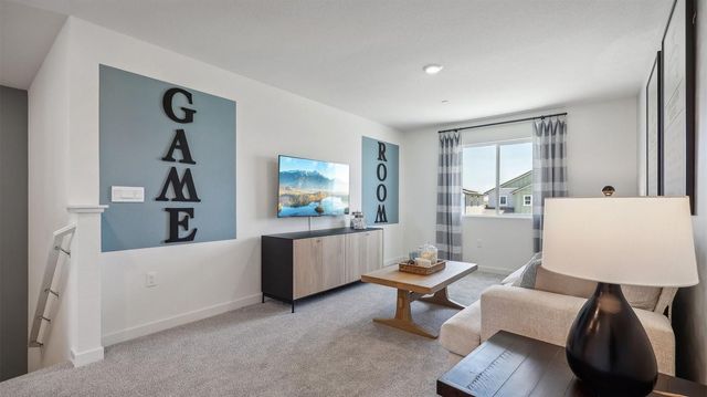 7049 Vail Ranch Rd, Roseville, CA 95747