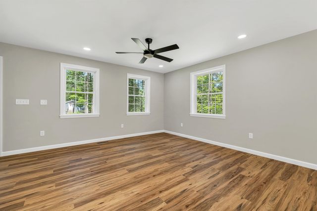 145 Holmes Road, Barnstead, NH 03225