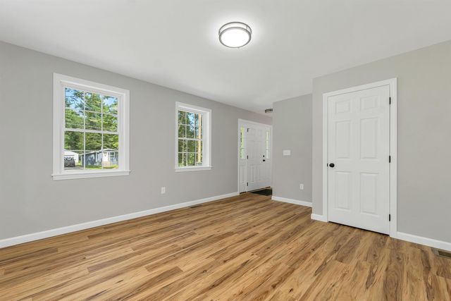 145 Holmes Road, Barnstead, NH 03225