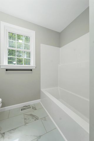 145 Holmes Road, Barnstead, NH 03225