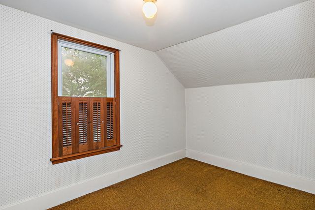 34 Nebraska Street, Geneva, IL 60134