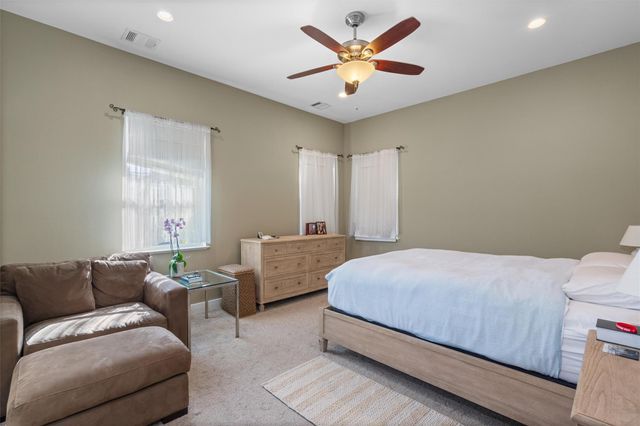 1915 Pasadena DR, Austin, TX 78757